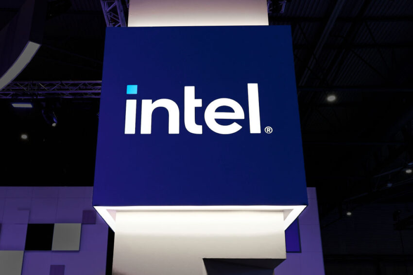 Intel сокращает 21