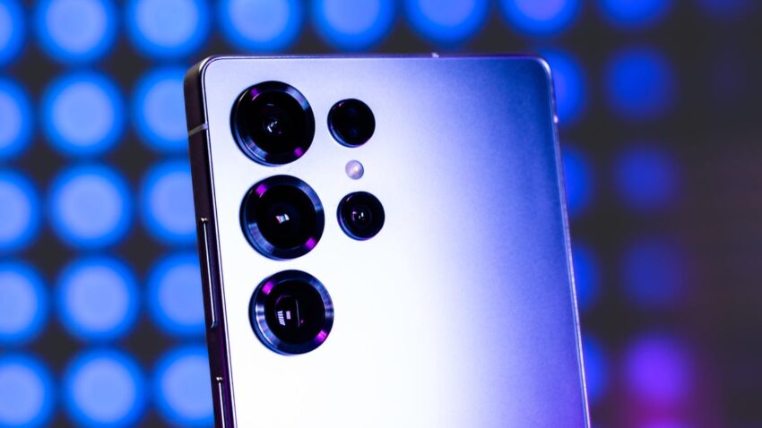 Samsung приостановил обновление