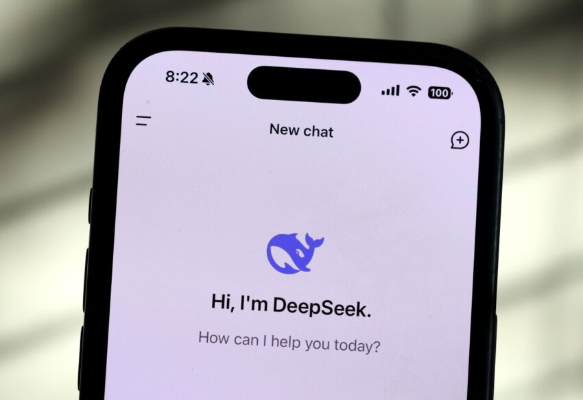 DeepSeek представила компактную