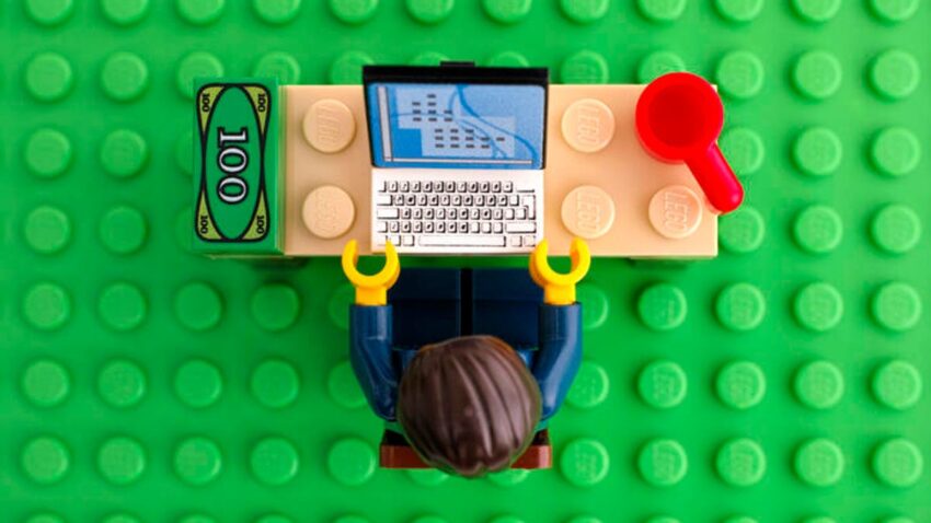 LegoGPT: превращай текст