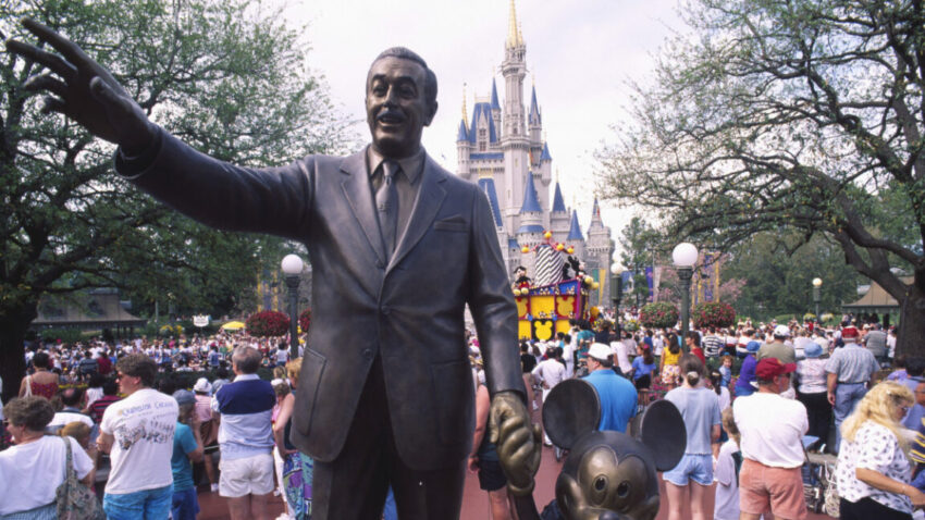 Disney и Universal